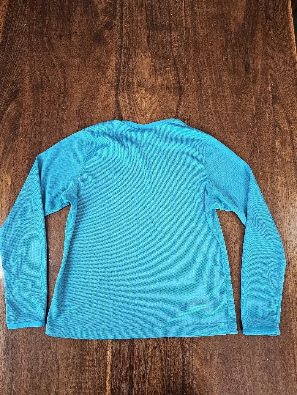 Nike Women's Dri-Fit Long Sleeve Aqua Blue Activewear Top Size Medium